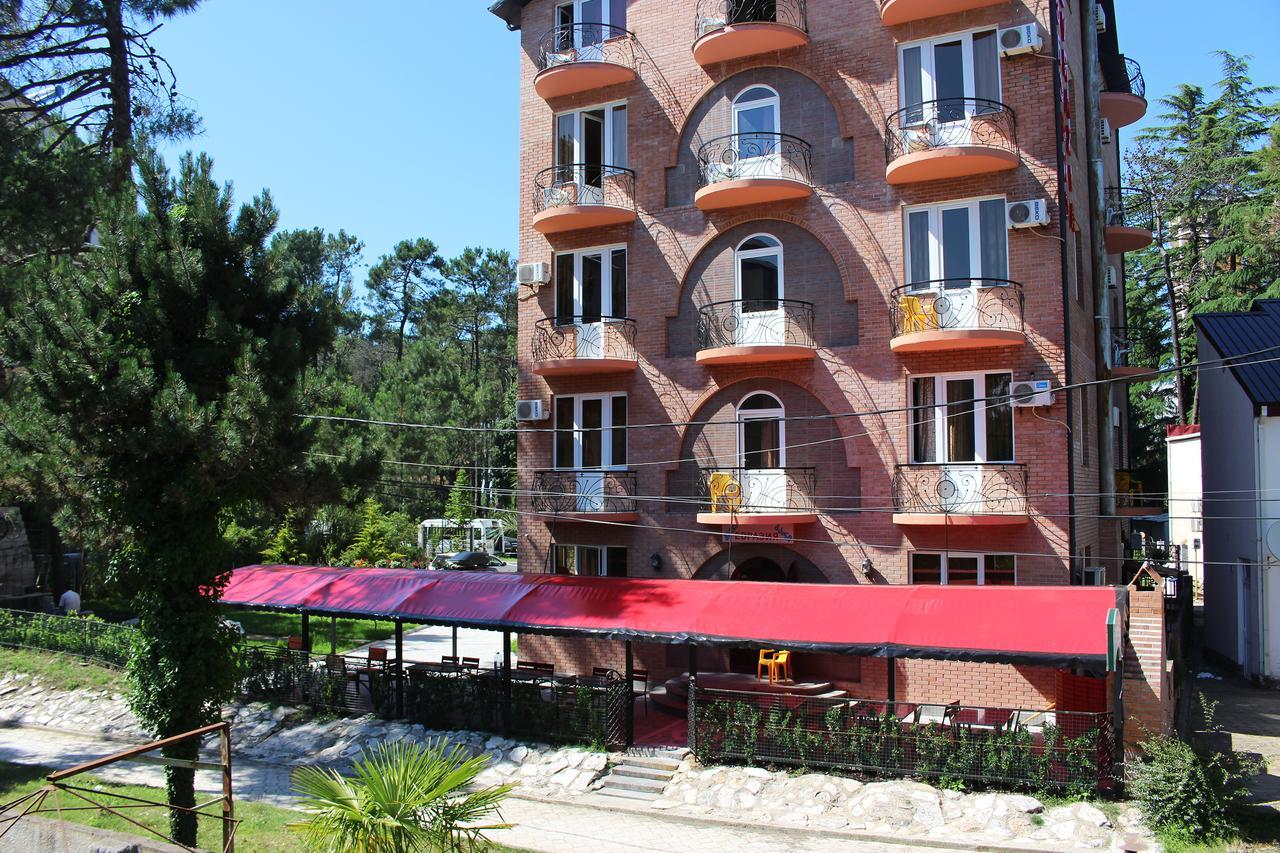 Hotel Evrazia ウレキ エクステリア 写真