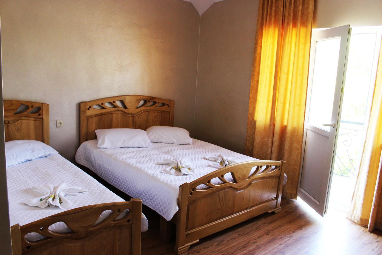 Hotel Evrazia ウレキ エクステリア 写真